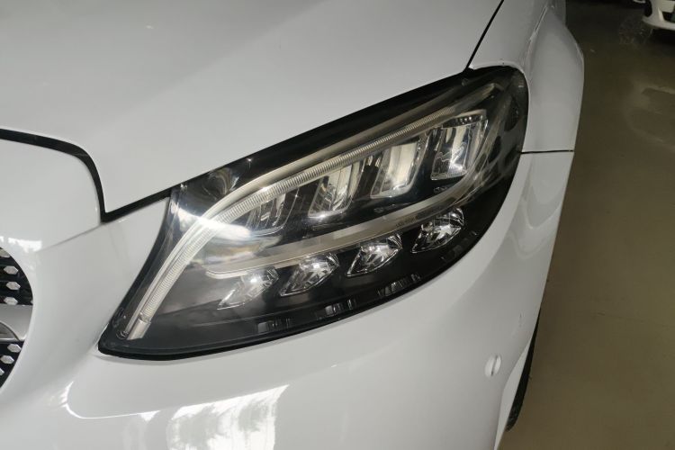 奔驰C级 2020款 C 200 L 时尚型运动版局部细节36