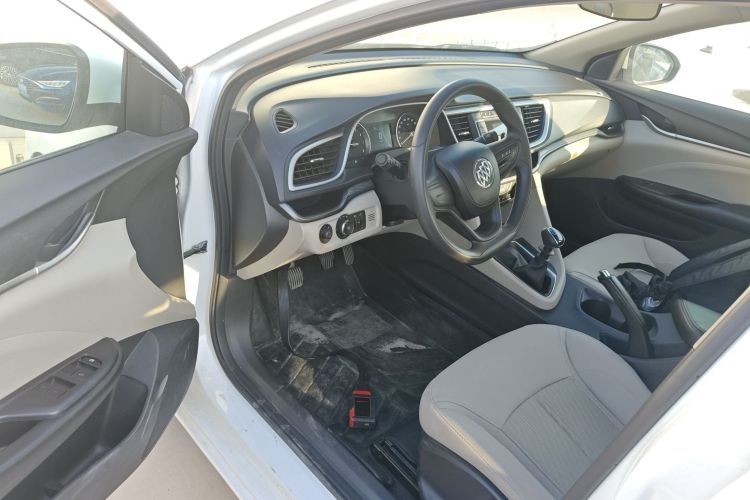 别克 英朗 2015款 15N 手动精英型中控内饰7003