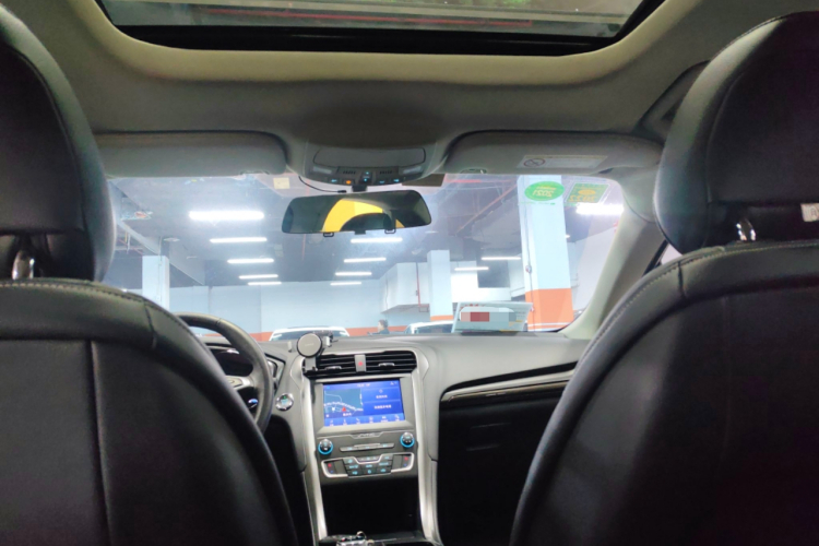 福特 蒙迪欧新能源 2018款 2.0 PHEV 智控时尚型 国VI局部细节22