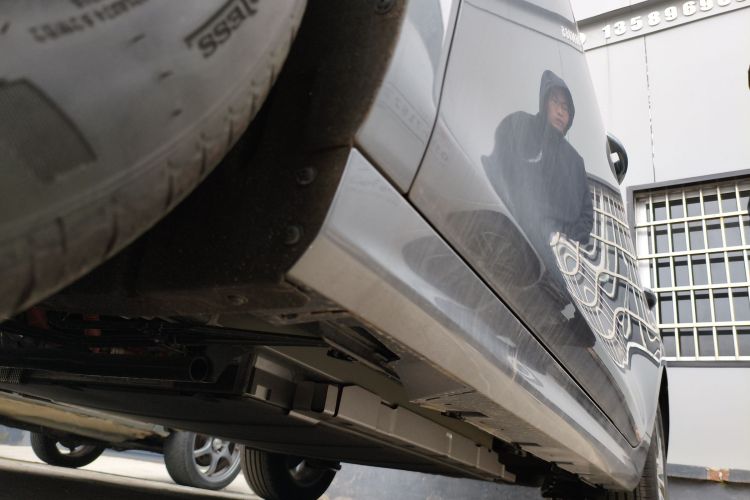 比亚迪 秦PLUS 2024款  荣耀版 DM-i 120KM超越型局部细节9002