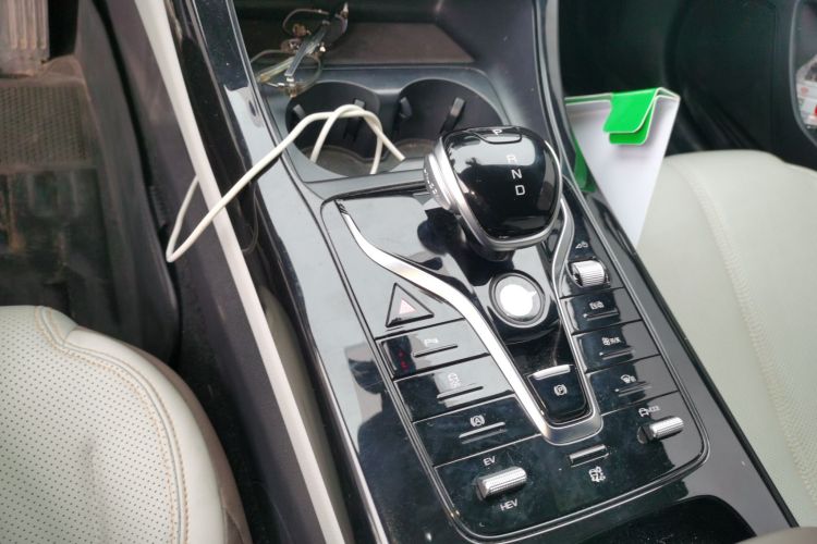 比亚迪 秦PLUS 2023款 冠军版 DM-i 55KM领先型中控内饰18