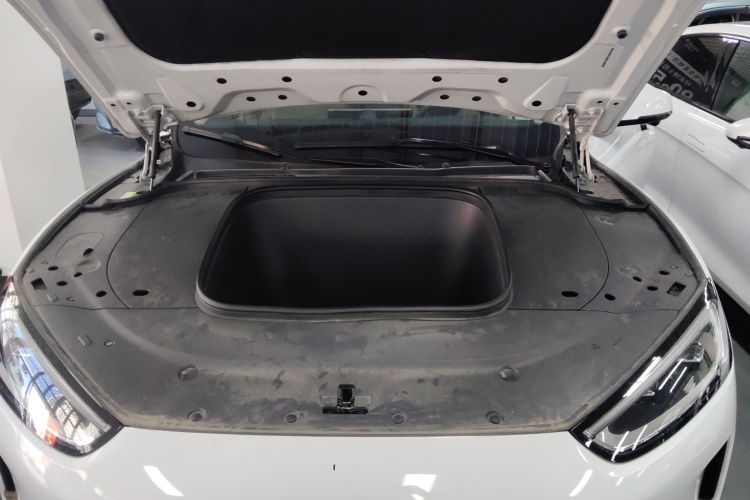 鸿蒙智行 问界M5 2023款 纯电后驱智驾版机舱底盘24