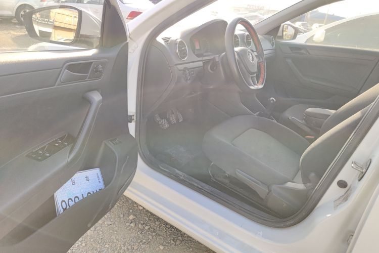 大众 捷达 2019款 梦想版 1.4L 手动时尚型中控内饰20