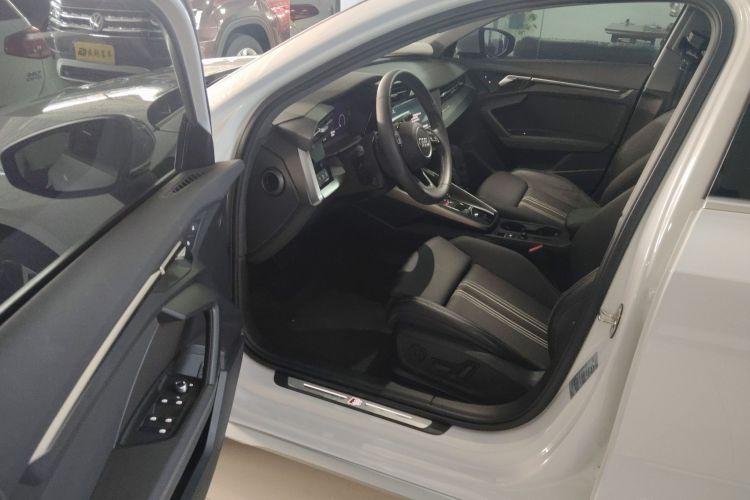 奥迪A3 2021款 Sportback 35 TFSI 时尚运动型中控内饰20