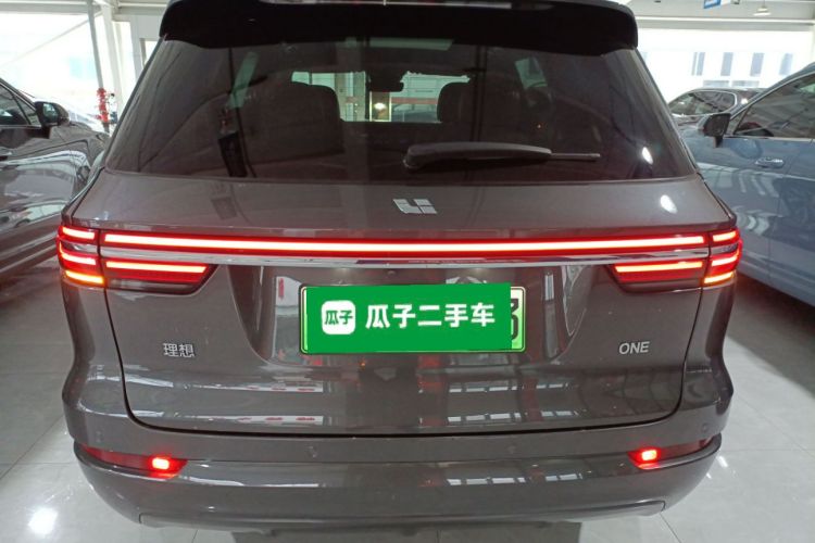 理想汽车 理想ONE 2021款 增程6座版车身外观6
