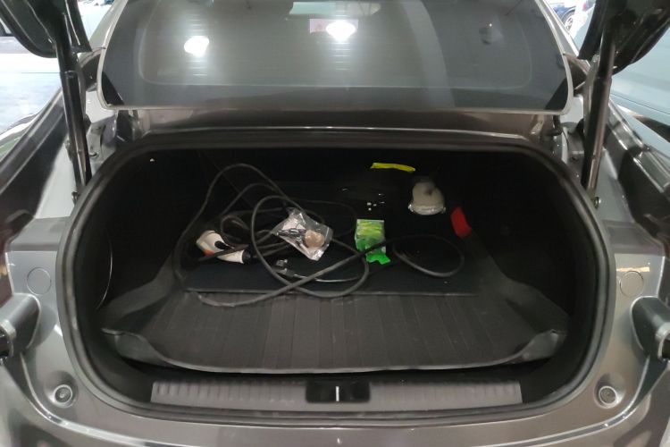 小鹏P7 2022款 480E+局部细节23