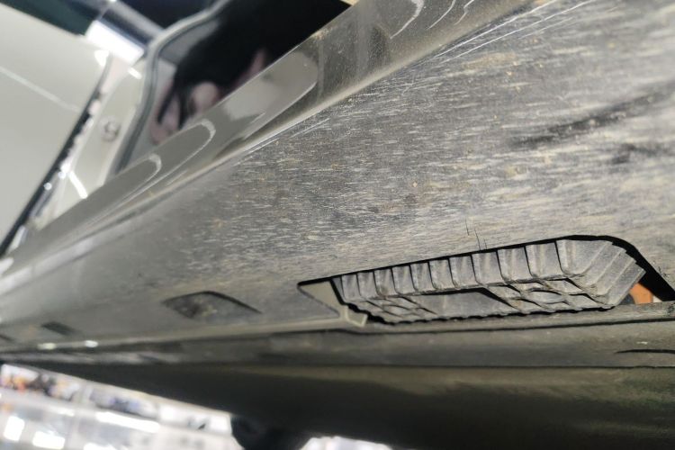 小米汽车 小米SU7 2024款 四驱Max创始版机舱底盘29