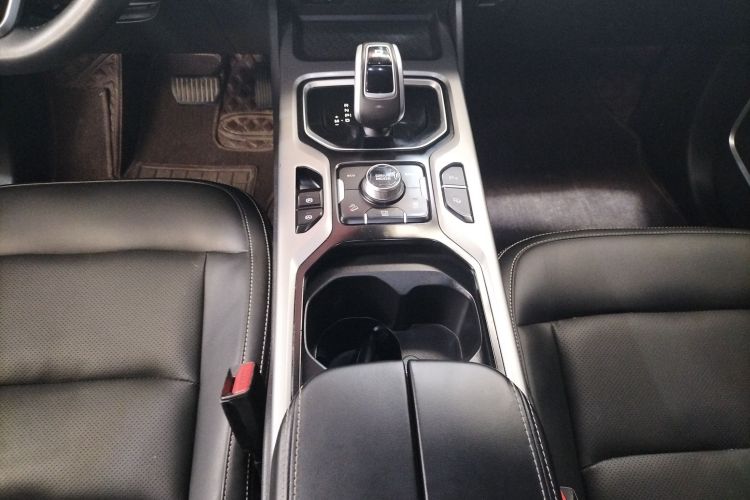 吉利汽车 豪越 2020款 1.8TD DCT旗舰型 5座局部细节18