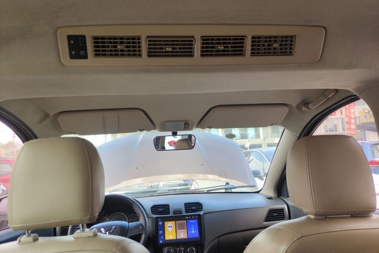 五菱汽车 五菱宏光 2014款 1.5L S标准型中控内饰22