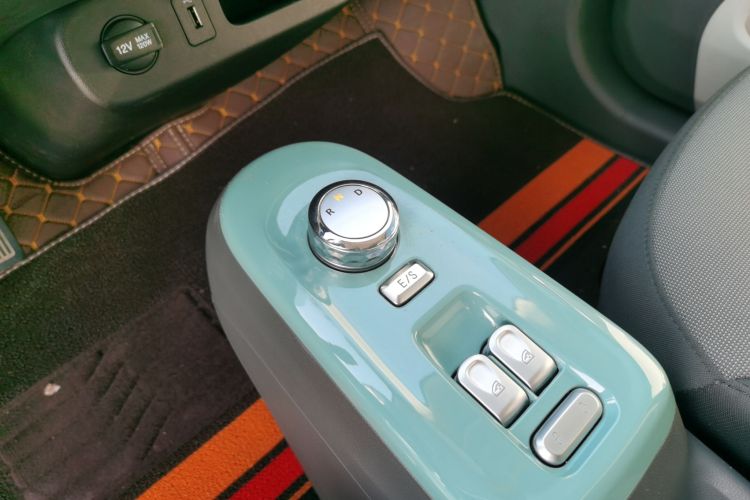 长安启源 长安Lumin 2023款 301km 蜜沁款局部细节18