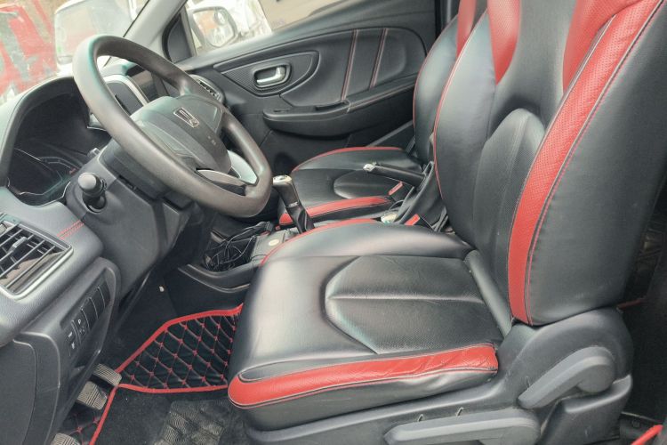 纳智捷 U5 SUV 2017款 1.6L 手动骑士版中控内饰19