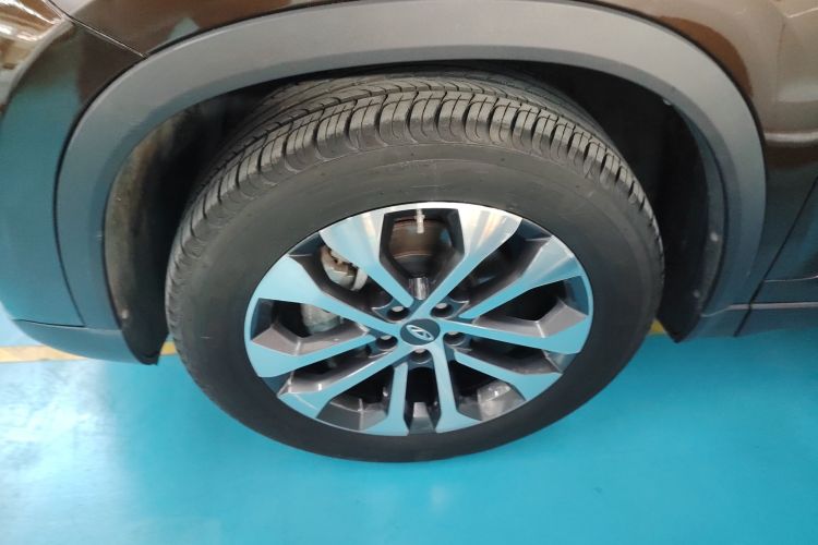 奇瑞 瑞虎8 2018款 1.5TCI 自动尊贵型 5座车身外观6007