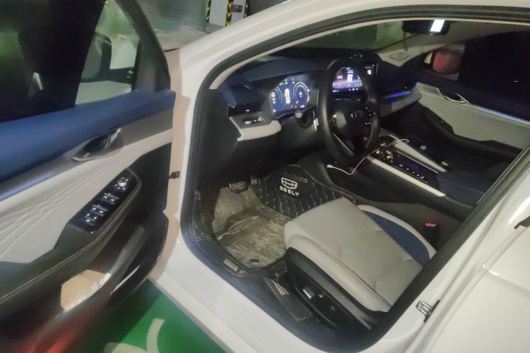 吉利汽车 星瑞 2021款 改款 2.0TD 尊贵型中控内饰20