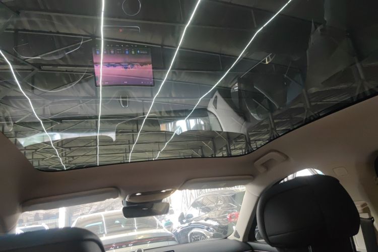 鸿蒙智行 问界M5 2022款 增程后驱标准版局部细节22