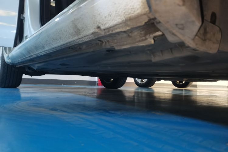 大众 高尔夫 2017款 1.6L 自动舒适百万辆纪念版局部细节9001