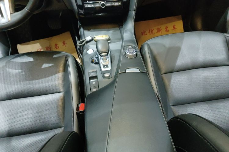 英菲尼迪QX50 2018款 2.0T 四驱菁英版中控内饰18