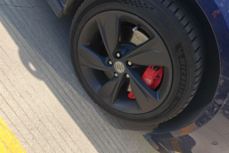 别克 君威 2019款 GS 28T 尊贵型 国VI车身外观6007