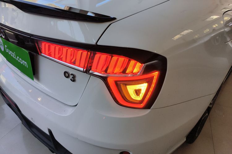 领克03 2022款 1.5TD DCT劲Pro车身外观9