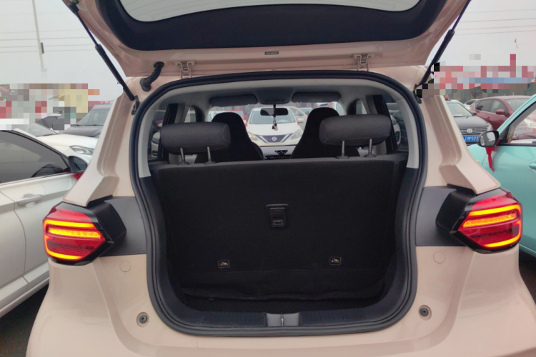 零跑汽车 零跑T03 2022款 特别版机舱底盘23