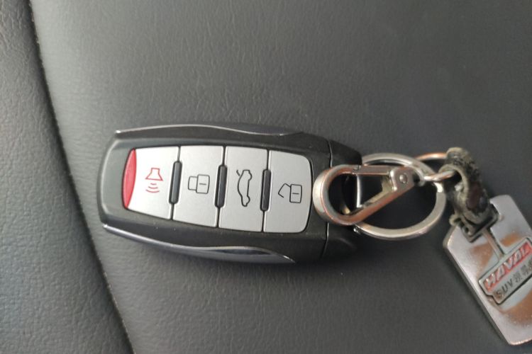 哈弗H6 2018款 红标 运动版 1.5T 手动两驱精英型中控内饰11