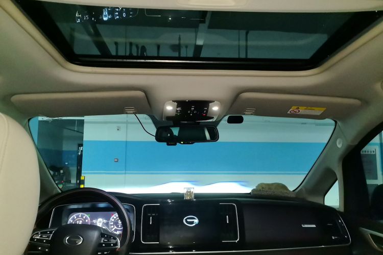 广汽传祺 传祺M8 2021款 大师系列 390T 尊贵版中控内饰22