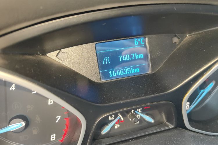 福特 福克斯 2012款 两厢 1.6L 手动舒适型中控内饰15