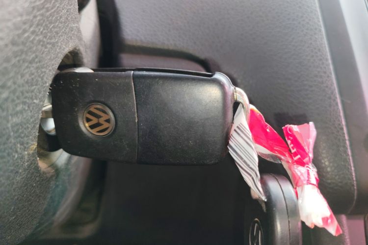 大众 Polo 2016款 1.4L 手动风尚型中控内饰11