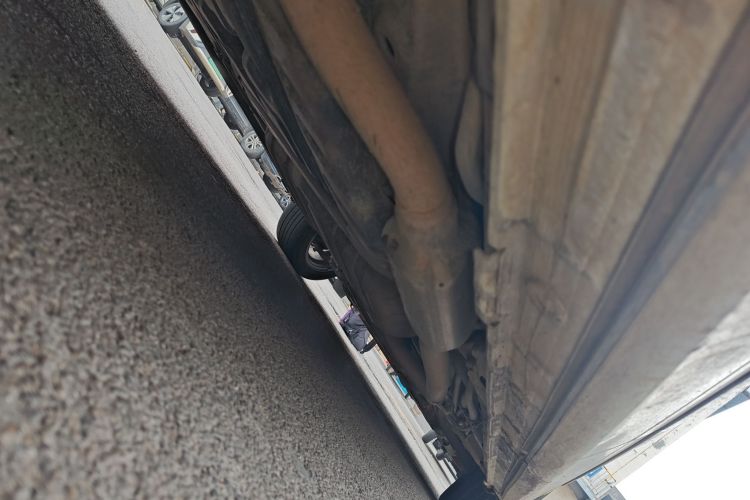 本田 艾力绅 2019款 2.0L 混动豪华版局部细节9002