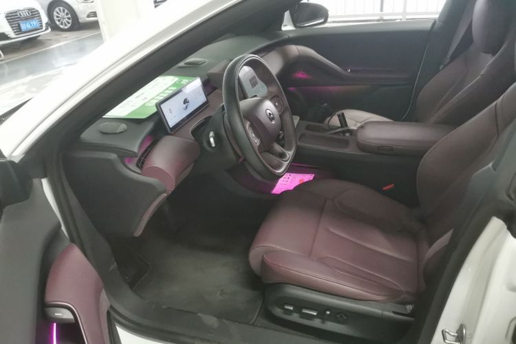 蔚来ET5 2024款 75kWh中控内饰19