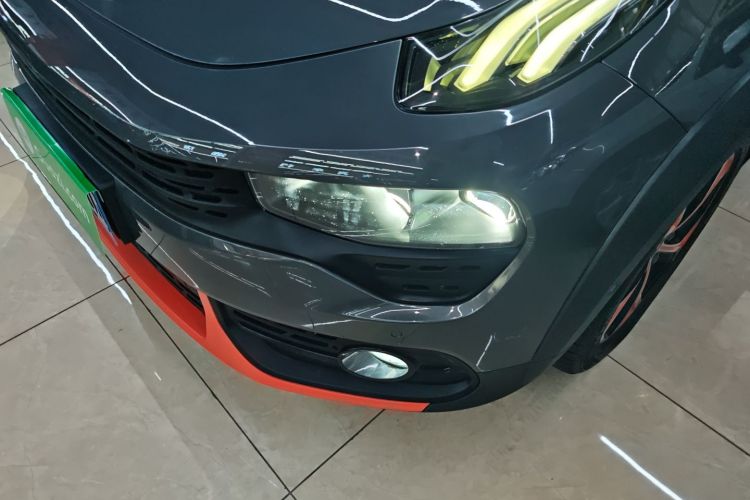 领克02 2019款 1.5T DCT两驱耀Pro版 国VI局部细节36