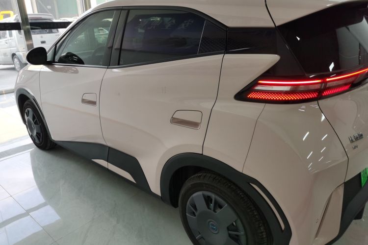 比亚迪 海鸥 2025款 305km 活力版车身外观4