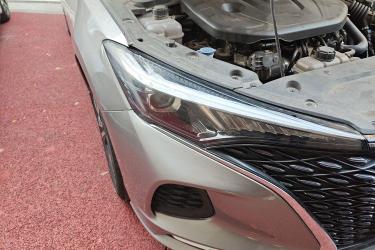 长安 逸动 2020款 PLUS 蓝鲸NE 1.4T GDI DCT旗舰型车身外观6006