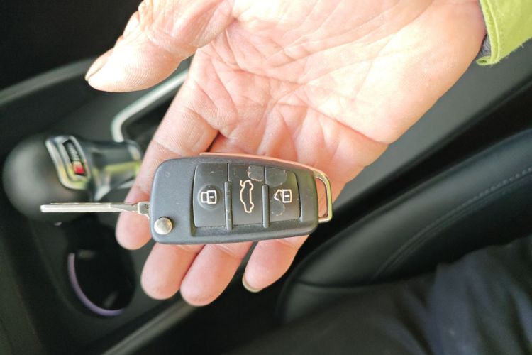 奥迪A3 2017款 Sportback 35 TFSI 风尚型中控内饰11