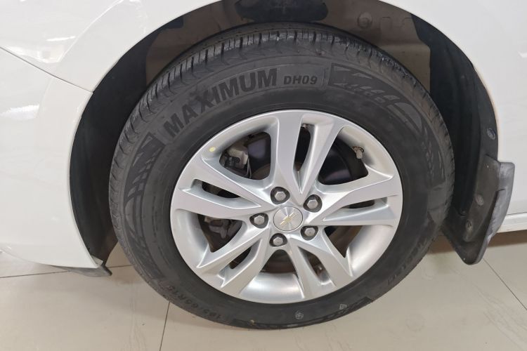 雪佛兰 科沃兹 2019款 320 自动欣悦版车身外观6007