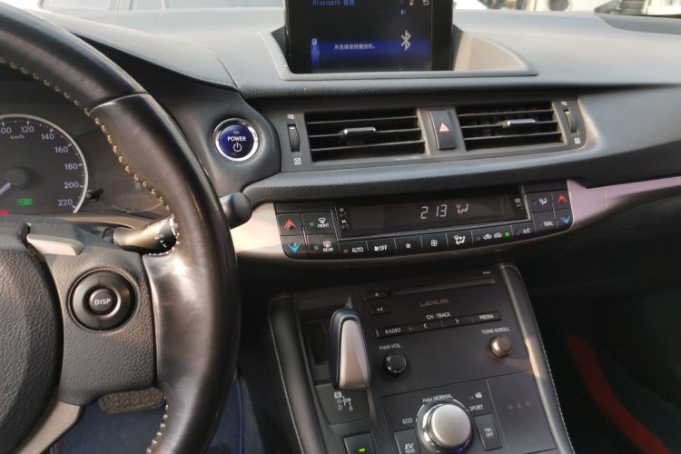 雷克萨斯CT 2014款 CT200h 舒适版 单色中控内饰16