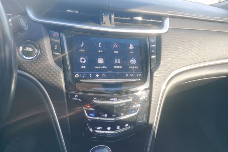 凯迪拉克XTS 2018款 28T 技术型中控内饰16