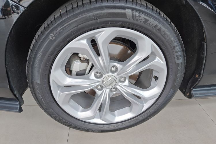 本田 雅阁 2024款 260TURBO 豪华版车身外观6007