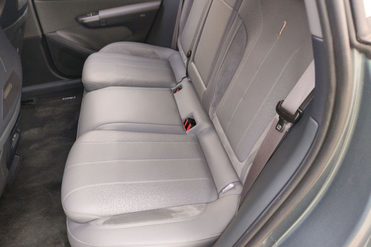 领克07 2024款 EM-P 126长续航 Ultra中控内饰7004