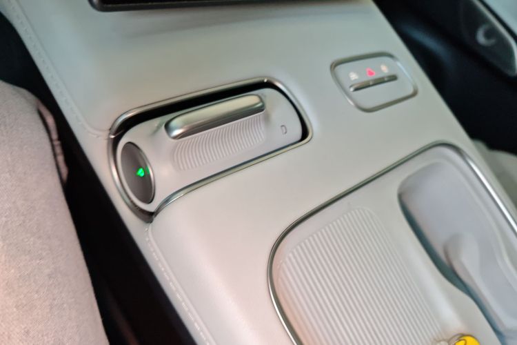 蔚来EC7 2023款 75kWh局部细节18