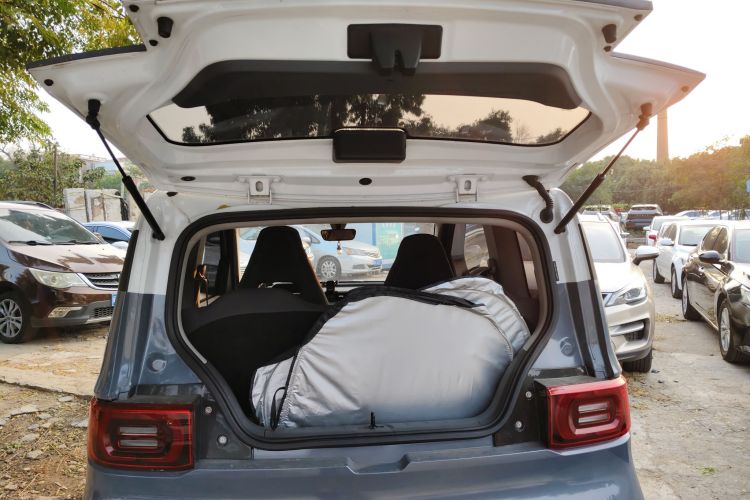 五菱汽车 宏光MINIEV 2022款 马卡龙臻享款 磷酸铁锂机舱底盘23