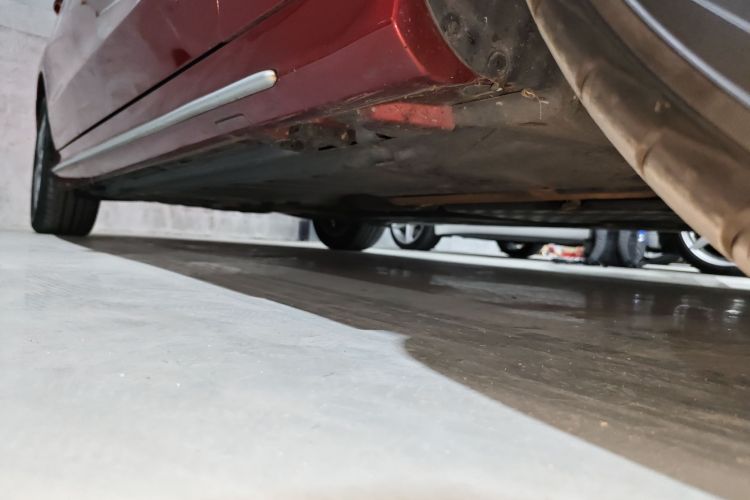 奔驰C级 2017款 改款 C 200 L 运动版局部细节9001