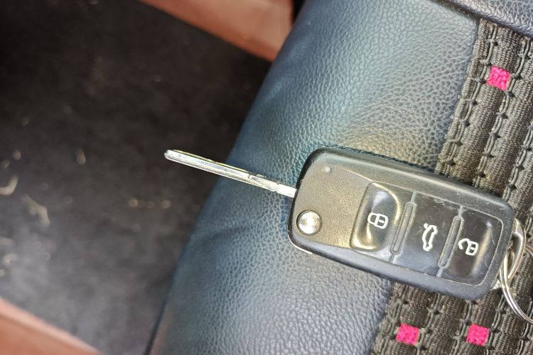 大众 Polo 2014款 1.6L 自动舒适版中控内饰7001