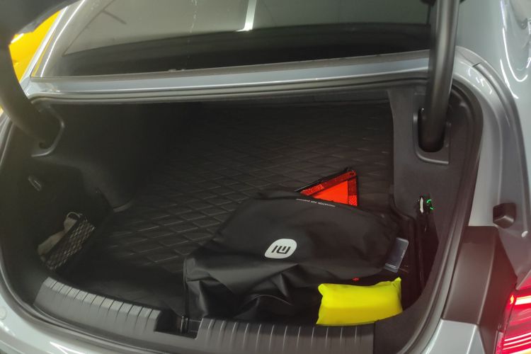 小米汽车 小米SU7 Ultra 2025款 Ultra局部细节23