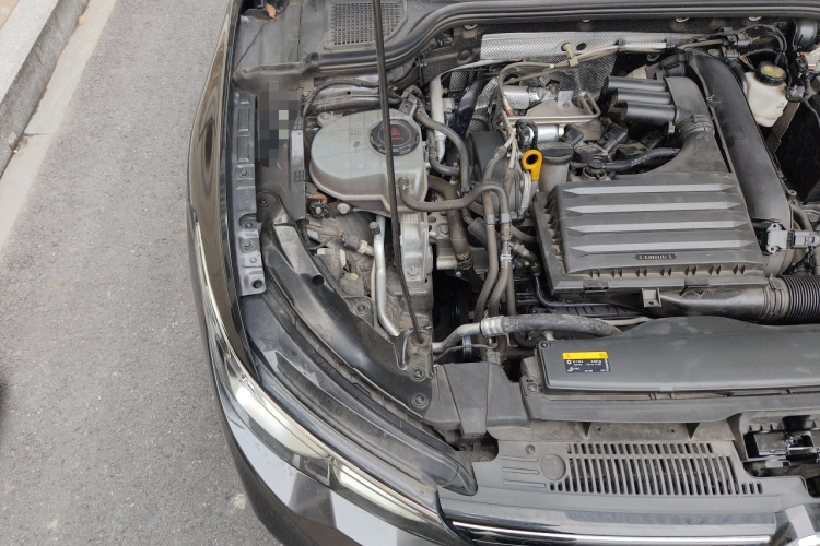 大众 高尔夫 2021款 280TSI DSG Pro局部细节9006