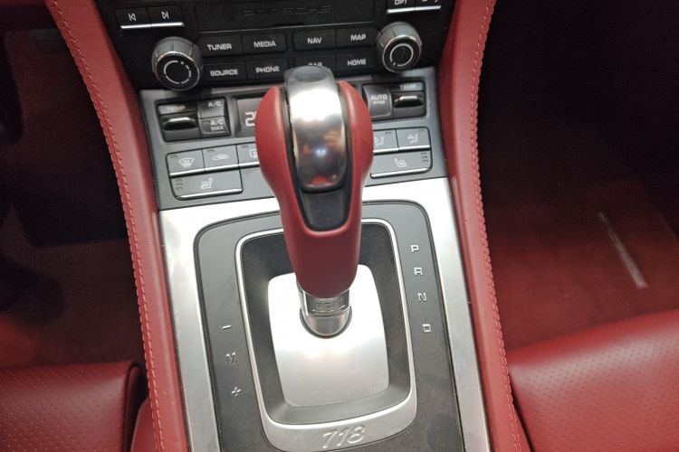 保时捷718 2022款 Boxster 2.0T局部细节18