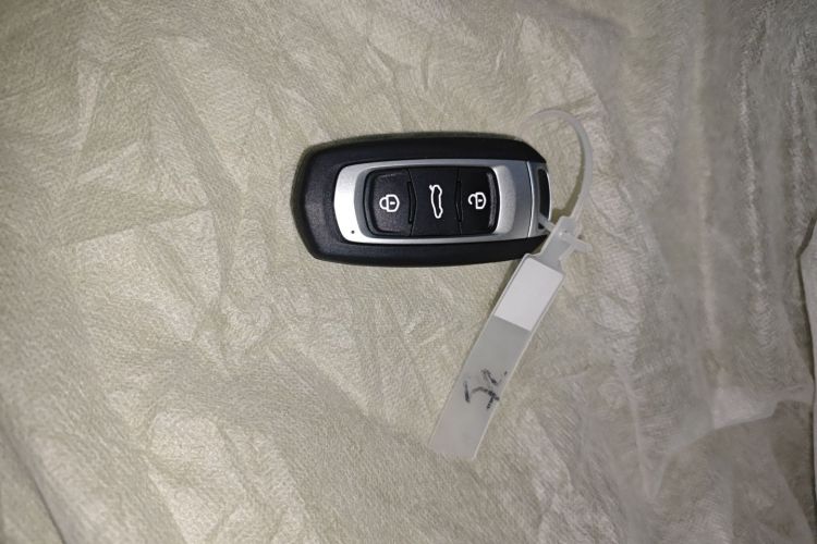 吉利银河 2024款 熊猫mini 200km 耐力熊中控内饰11