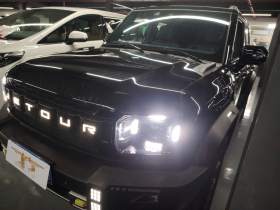 捷途旅行者 2023款 2.0T 四驱穿越PRO+