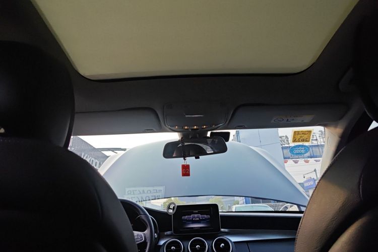 奔驰C级 2015款 C 200 L 运动型中控内饰22