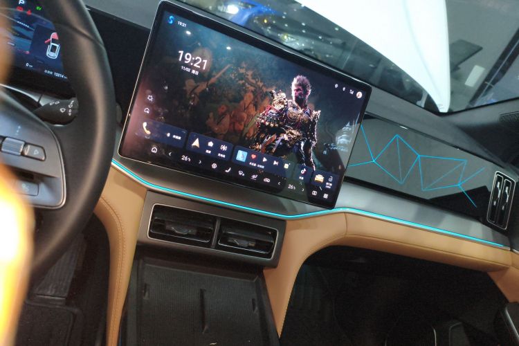 比亚迪 宋L DM-i 2025款 智驾版 160km 超越型局部细节16