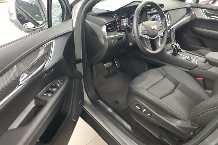 凯迪拉克XT5 2023款 2.0T 四驱尊贵型（至臻版）中控内饰20